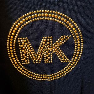 Micheal Kors long sleeve black lightweight top